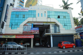 Easy Stay Eranhipalam